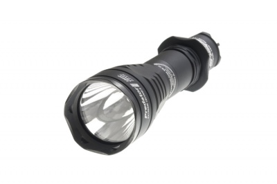 Фонарь Armytek Predator Pro v3 XB-H 700 лмн холодный свет — интернет-магазин «Комбат»