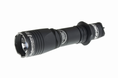 Фонарь тактический Armytek Dobermann XP-L HI 1050 лм холодный свет — интернет-магазин «Комбат»