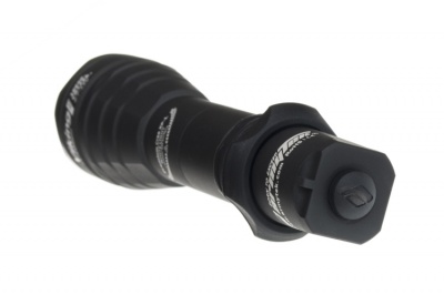 Фонарь Armytek Viking Pro v3 XP-L (Warm) 1150 лмн тёплый свет — интернет-магазин «Комбат»